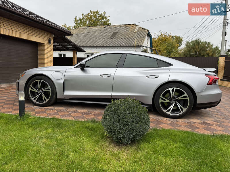 Ліфтбек Audi e-tron GT 2021 в Звенигородці фото 11 Ліфтбек Audi e-tron GT 2021 в Звенигородці