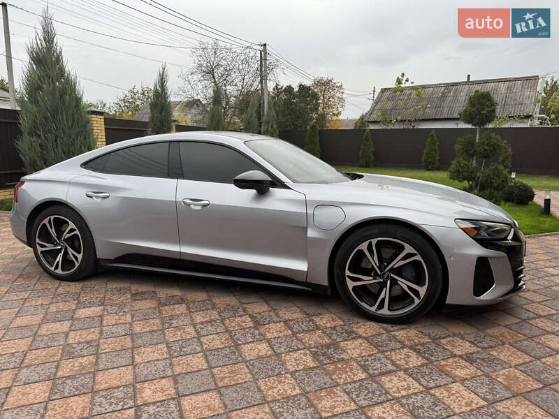 Ліфтбек Audi e-tron GT 2021 в Звенигородці фото 23 Ліфтбек Audi e-tron GT 2021 в Звенигородці