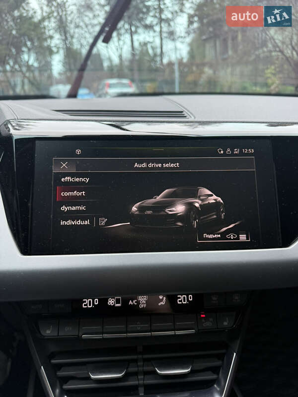 Лифтбек Audi e-tron GT 2022 в Львове