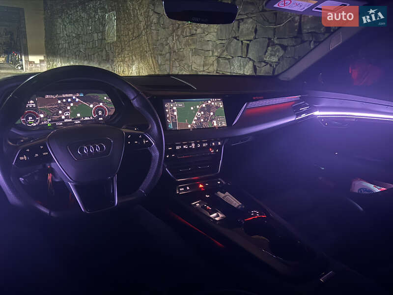 Лифтбек Audi e-tron GT 2022 в Львове