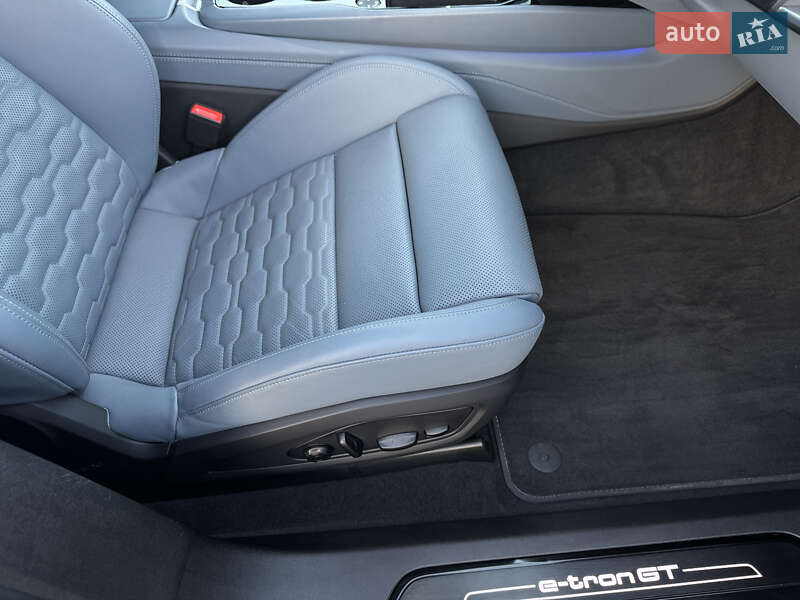 Лифтбек Audi e-tron GT 2021 в Виннице фото 47 Лифтбек Audi e-tron GT 2021 в Виннице