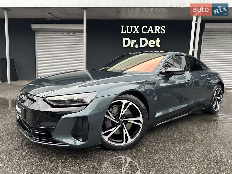 Лифтбек Audi e-tron GT 2022 в Киеве фото 7 Лифтбек Audi e-tron GT 2022 в Киеве