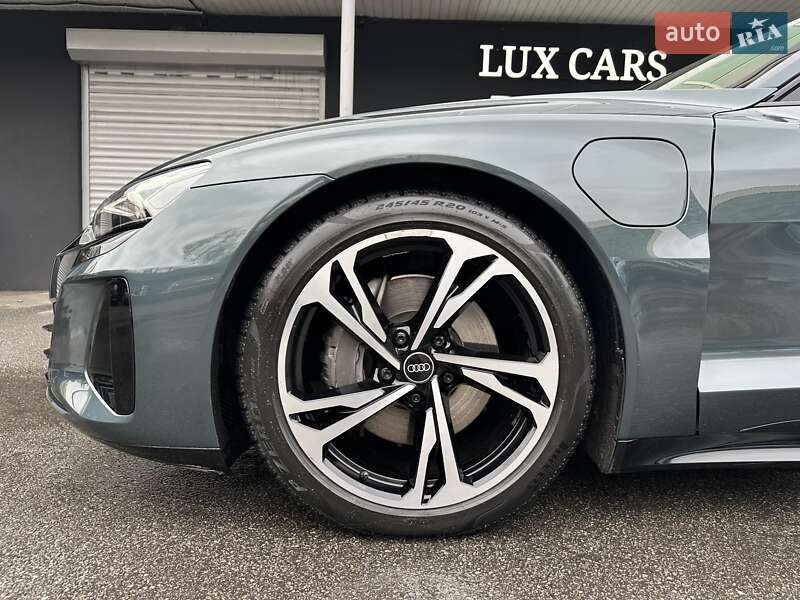 Лифтбек Audi e-tron GT 2022 в Киеве фото 26 Лифтбек Audi e-tron GT 2022 в Киеве