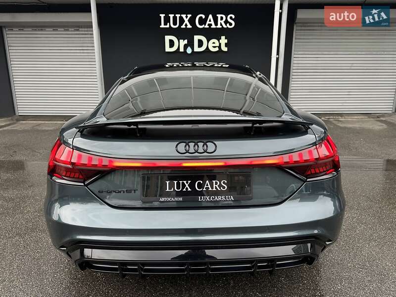 Лифтбек Audi e-tron GT 2022 в Киеве фото 30 Лифтбек Audi e-tron GT 2022 в Киеве