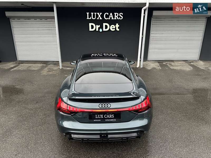 Лифтбек Audi e-tron GT 2022 в Киеве фото 29 Лифтбек Audi e-tron GT 2022 в Киеве