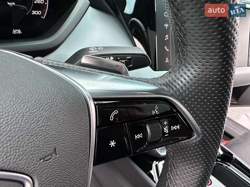Лифтбек Audi e-tron GT 2022 в Киеве фото 60 Лифтбек Audi e-tron GT 2022 в Киеве