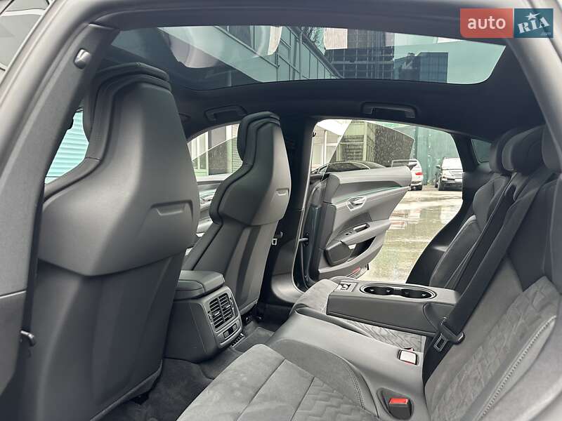 Лифтбек Audi e-tron GT 2022 в Киеве фото 62 Лифтбек Audi e-tron GT 2022 в Киеве