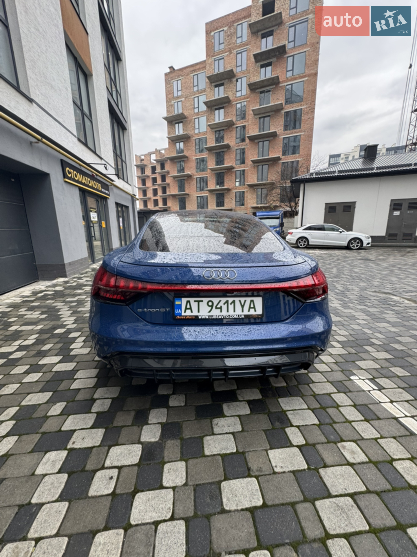 2021 Audi e-tron GT - мініатюра 4