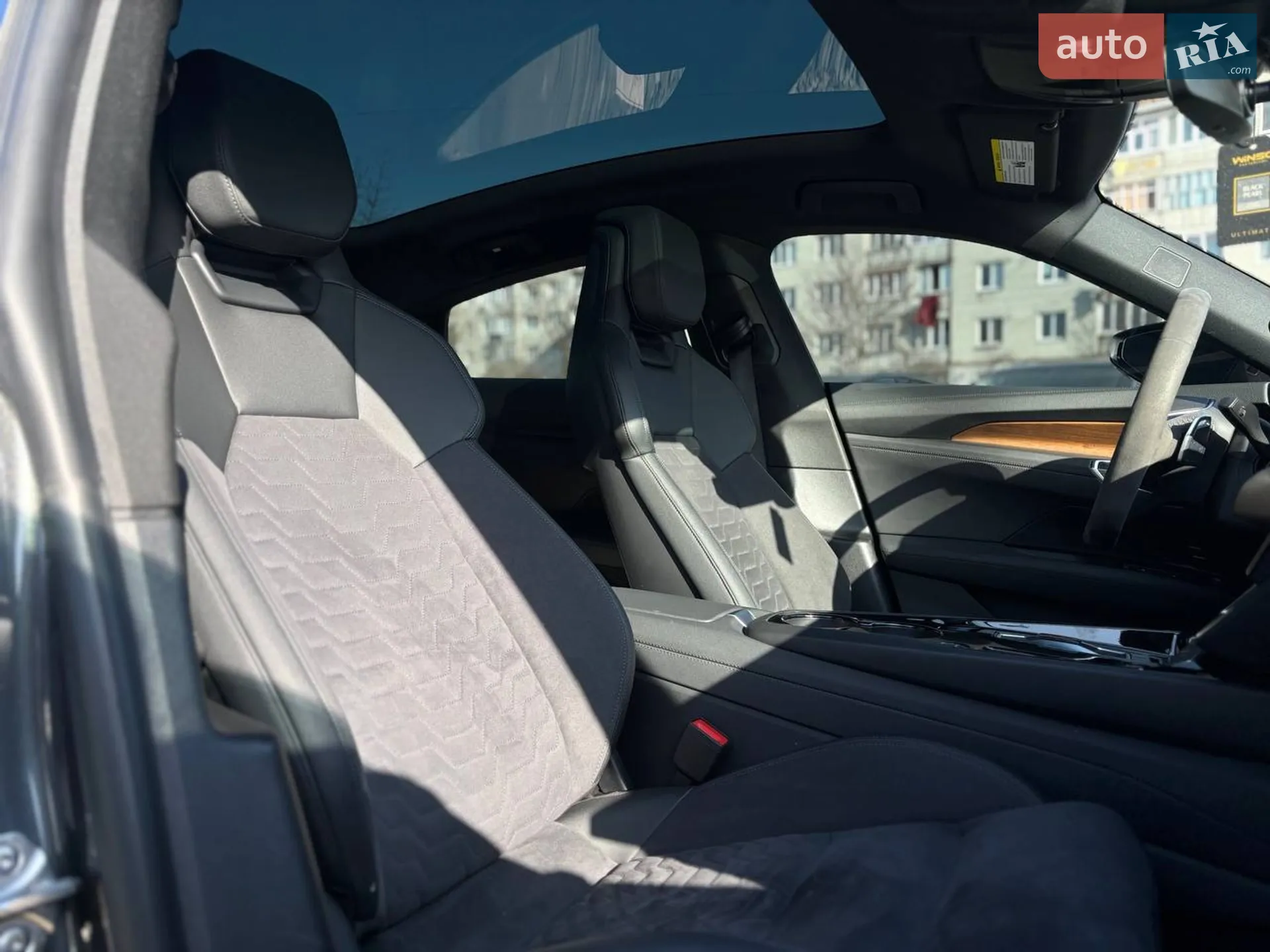 2022 Audi e-tron GT - мініатюра 33