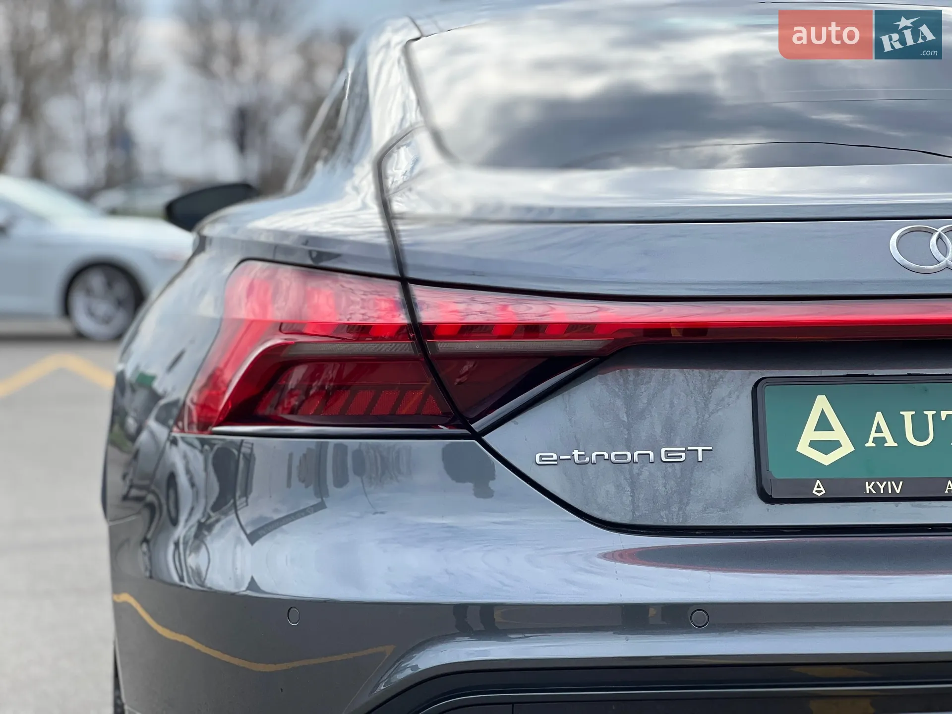 2022 Audi e-tron GT - мініатюра 25