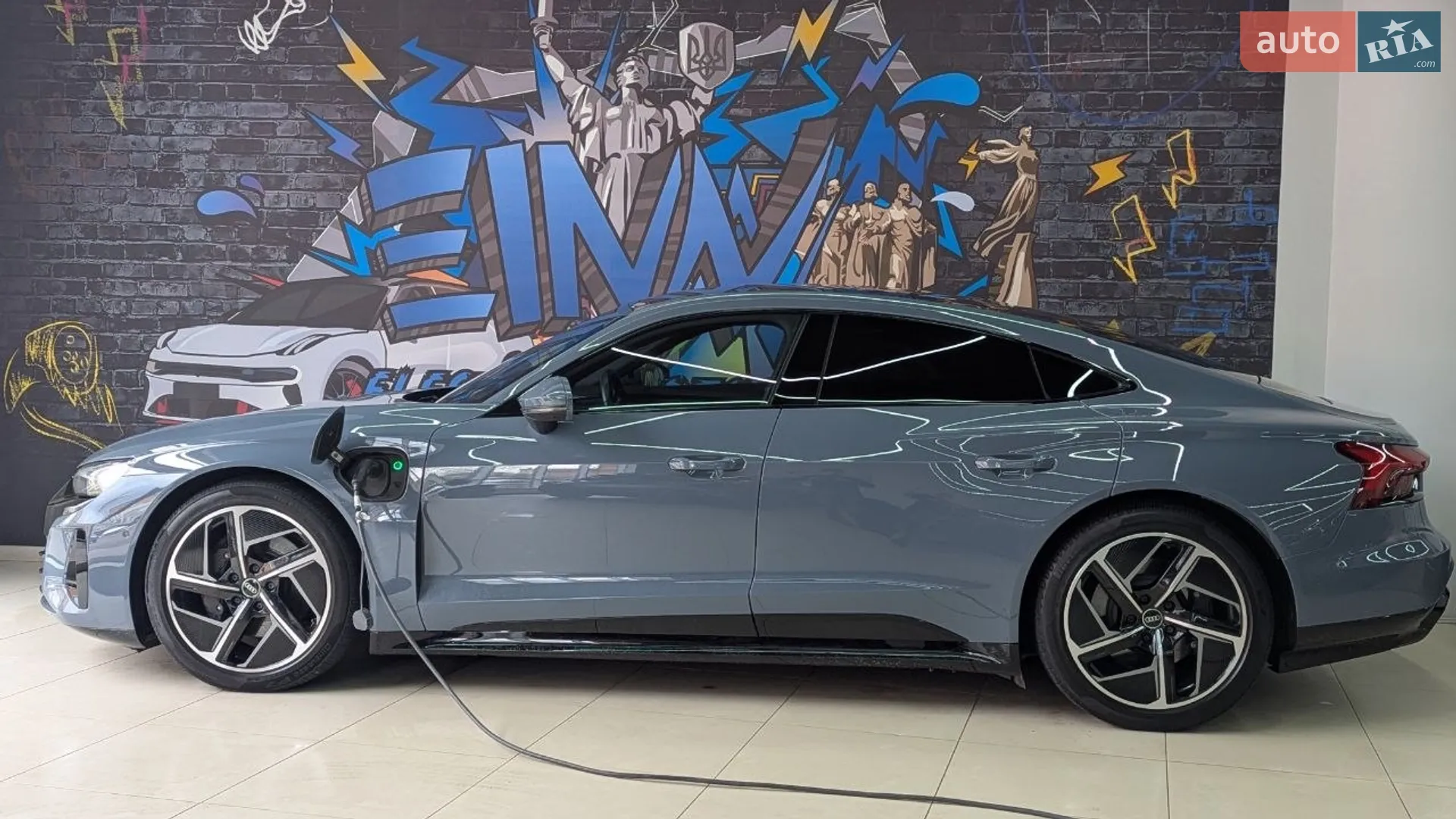 2021 Audi e-tron GT - мініатюра 11