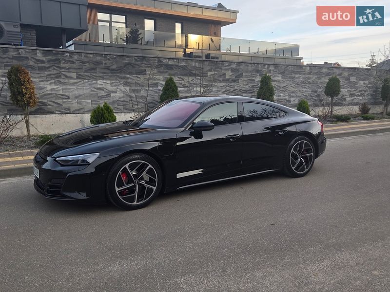 Audi e-tron GT 2021