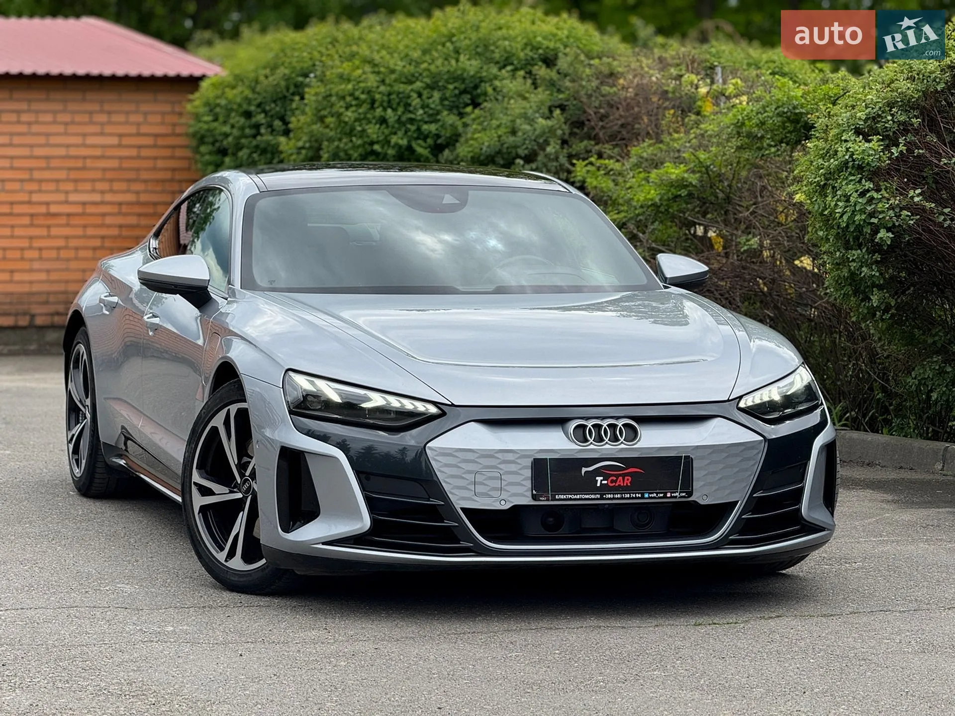 2021 Audi e-tron GT - мініатюра 4