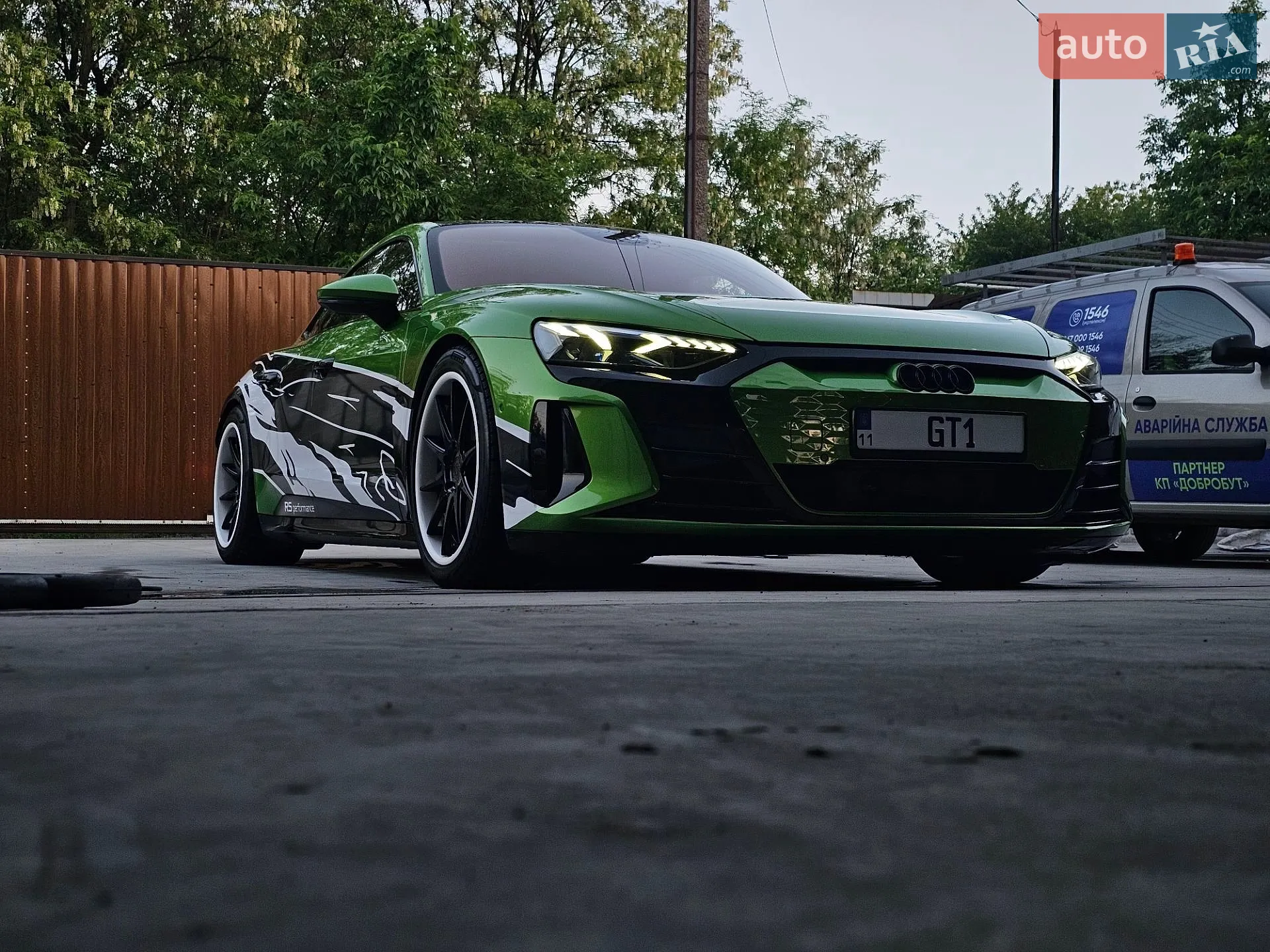 2022 Audi e-tron GT - мініатюра 8