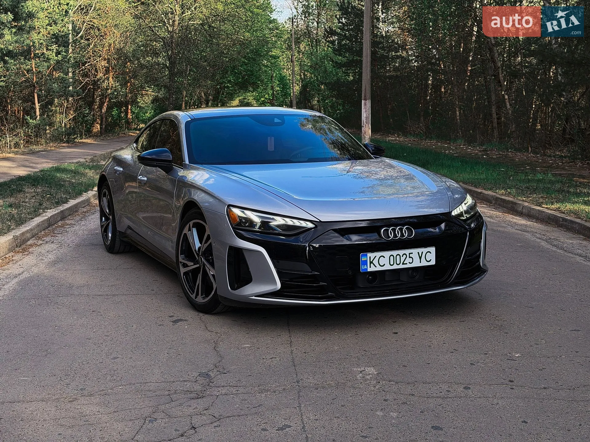2022 Audi e-tron GT - мініатюра 2