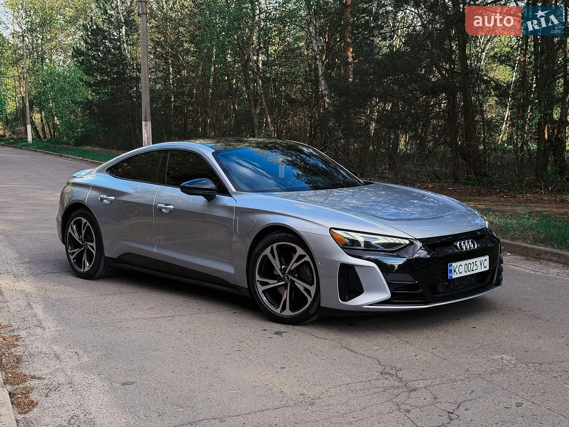 2022 Audi e-tron GT - мініатюра 11