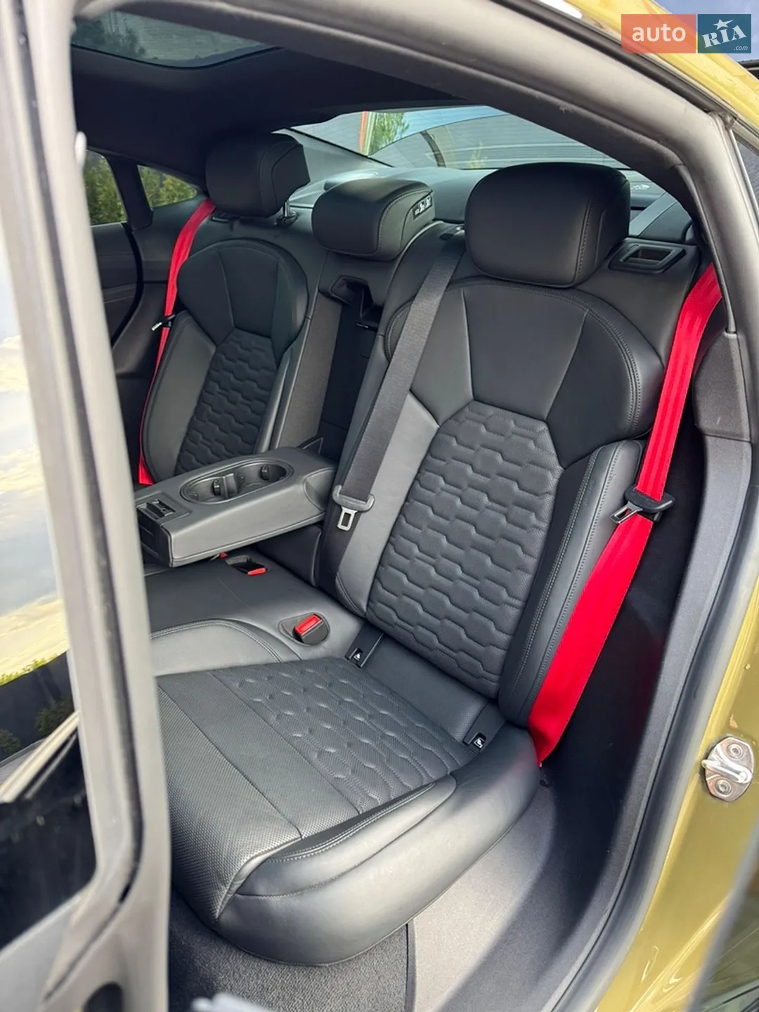2022 Audi e-tron GT - мініатюра 64