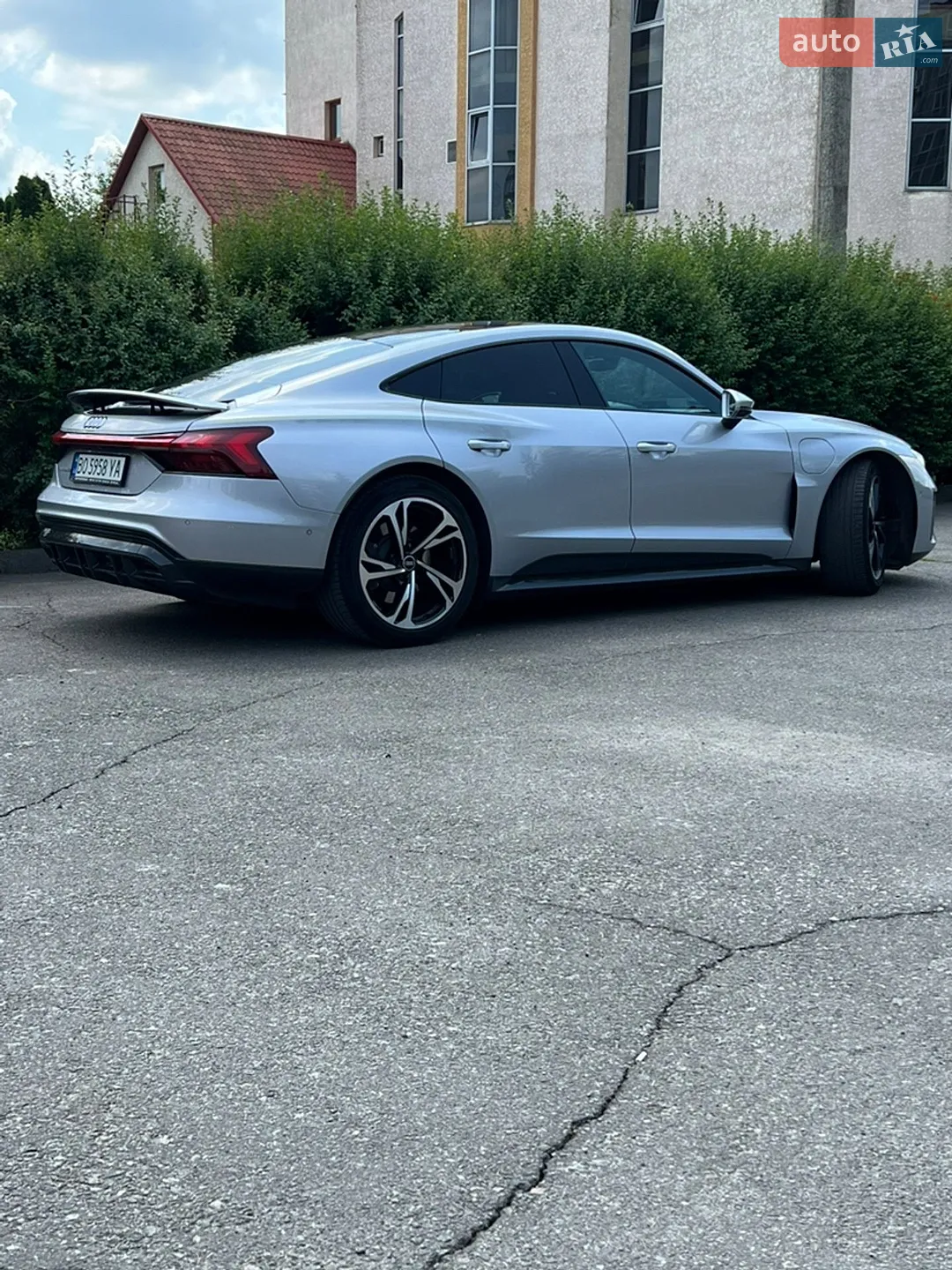 2021 Audi e-tron GT - мініатюра 11