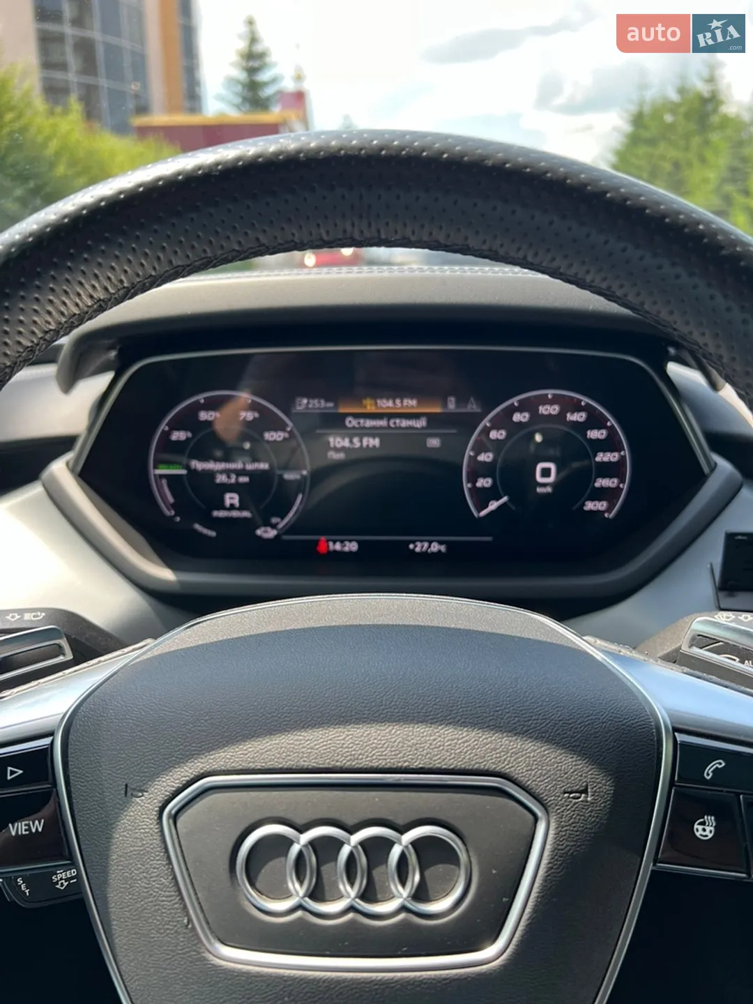 2021 Audi e-tron GT - мініатюра 12