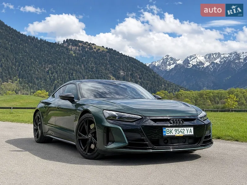 Audi e-tron GT