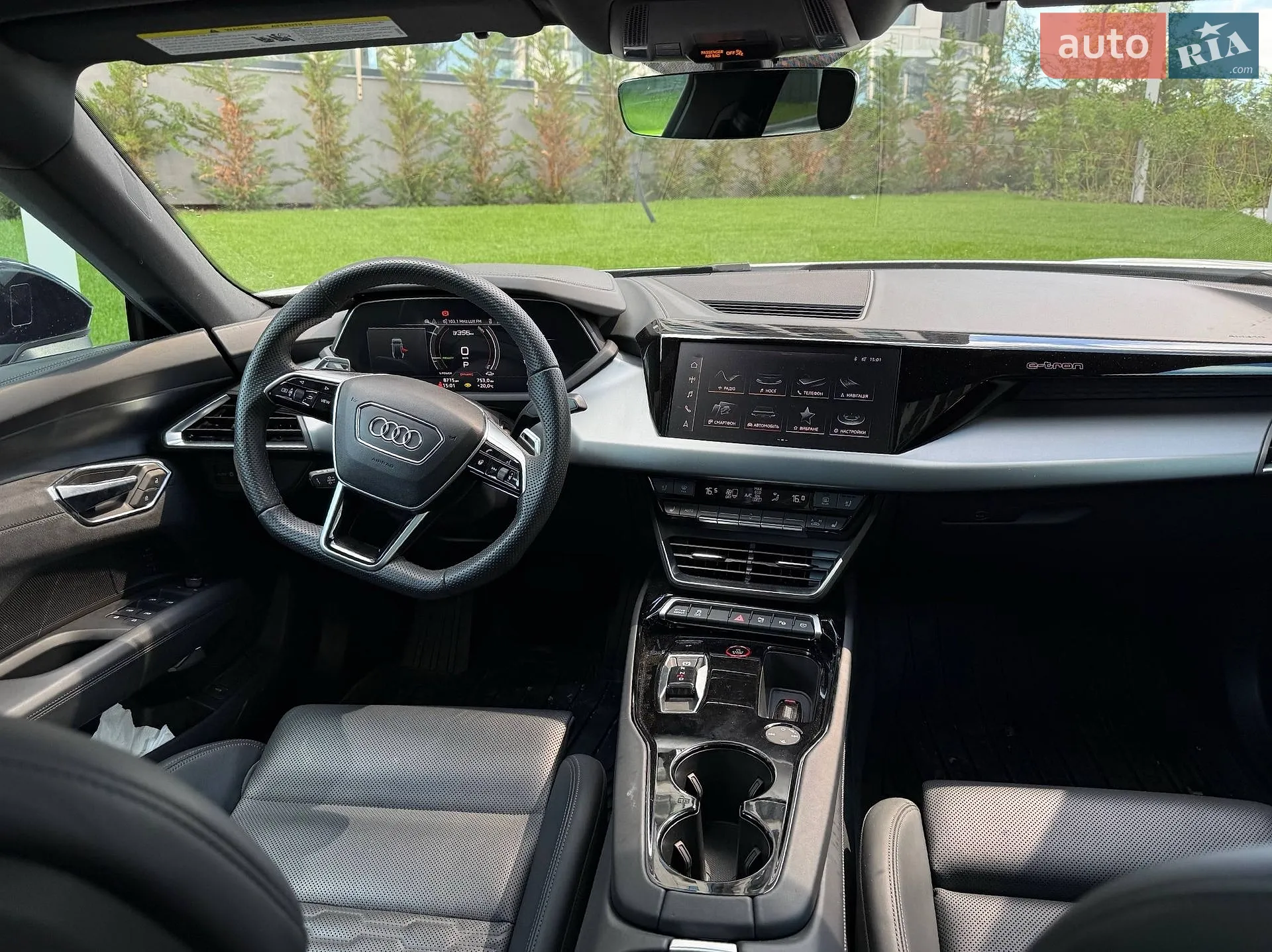 2022 Audi e-tron GT - мініатюра 9
