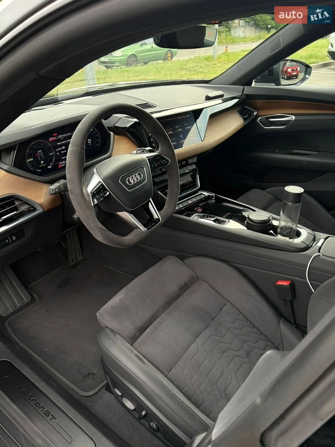 2023 Audi e-tron GT - мініатюра 17