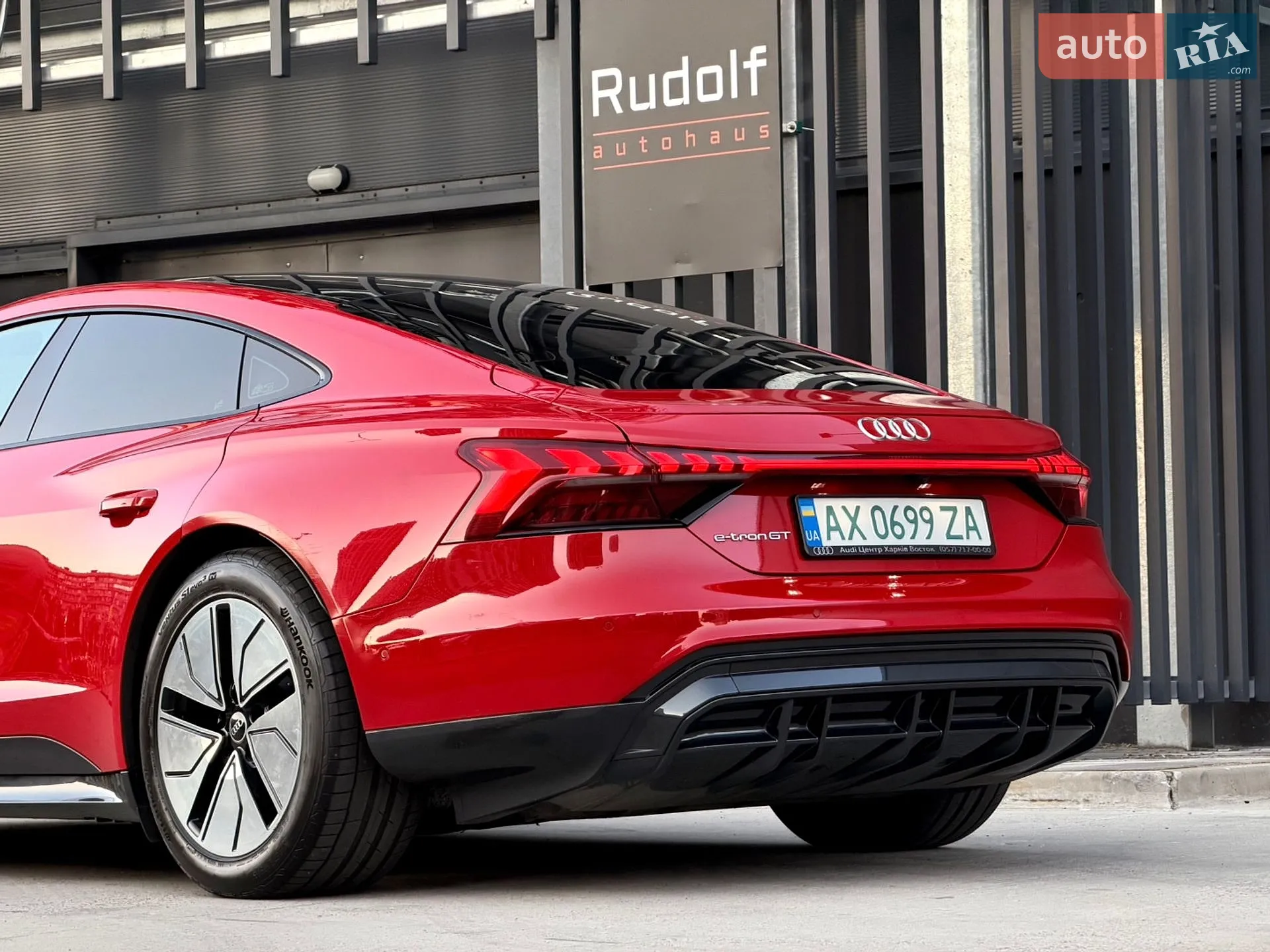 2021 Audi e-tron GT - мініатюра 16