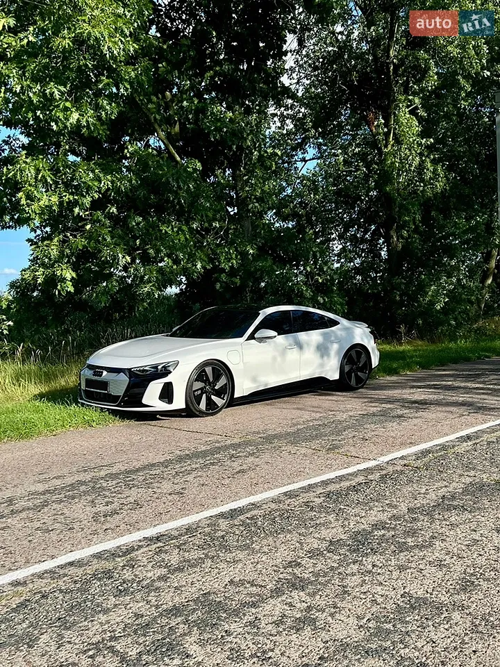 2021 Audi e-tron GT - мініатюра 35
