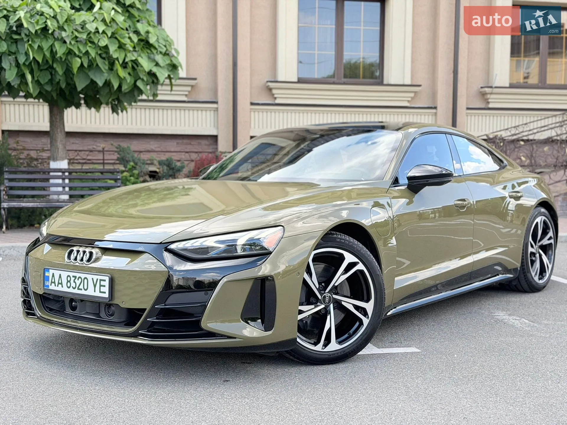 2022 Audi e-tron GT - мініатюра 3