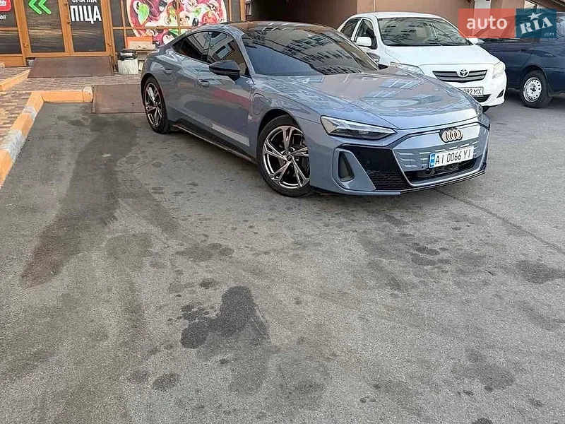 Audi e-tron GT