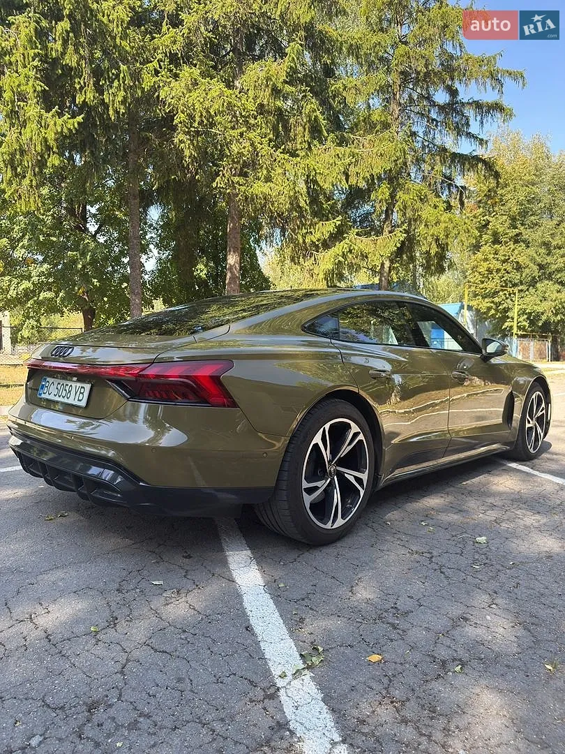 2022 Audi e-tron GT - мініатюра 32