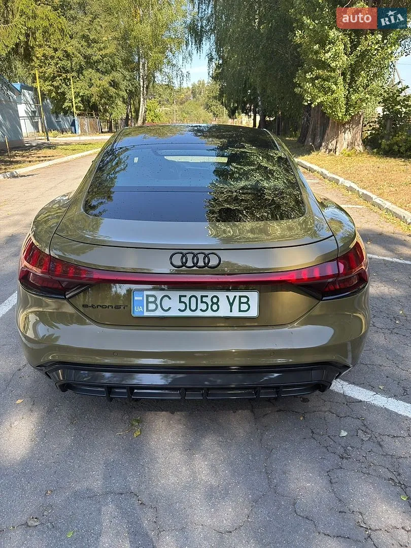 2022 Audi e-tron GT - мініатюра 35