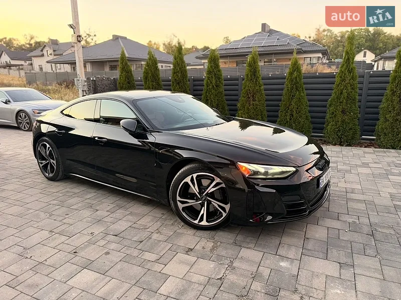 Audi e-tron GT