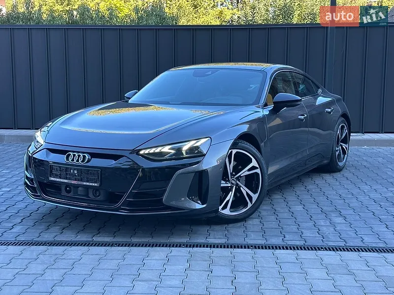 Audi e-tron GT
