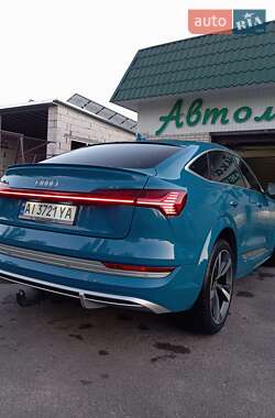 Внедорожник / Кроссовер Audi e-tron S Sportback 2021 в Киеве