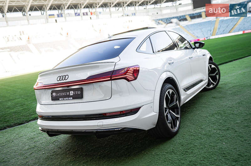 Позашляховик / Кросовер Audi e-tron S Sportback 2021 в Одесі