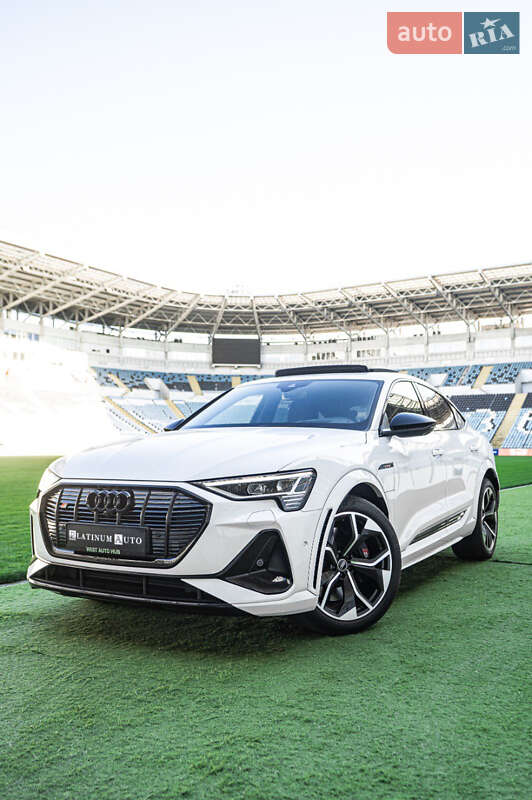 Позашляховик / Кросовер Audi e-tron S Sportback 2021 в Одесі