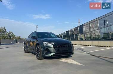 Позашляховик / Кросовер Audi e-tron S Sportback 2022 в Києві