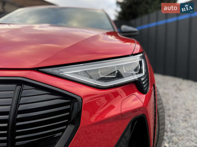 Позашляховик / Кросовер Audi e-tron S Sportback 2022 в Луцьку