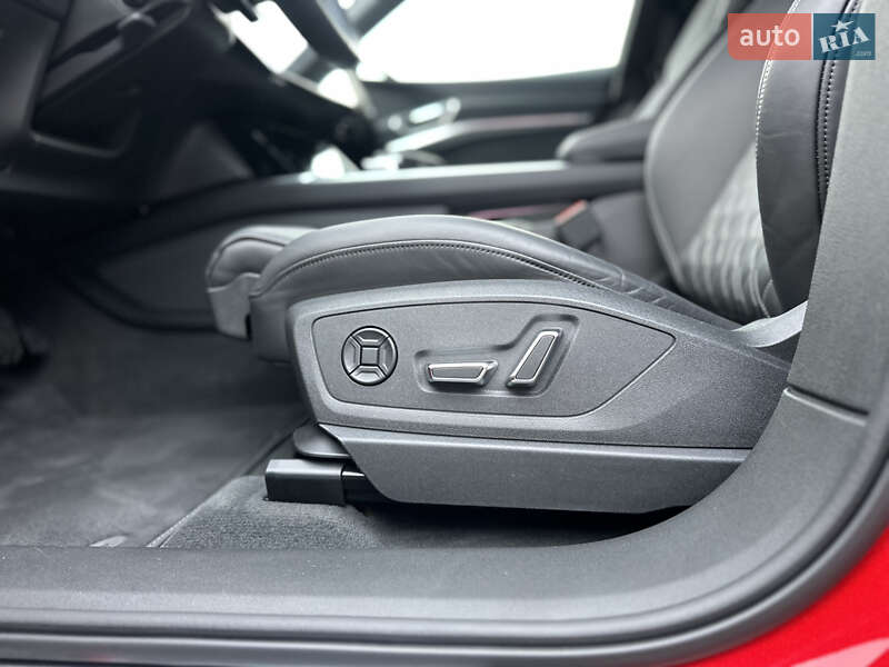 Позашляховик / Кросовер Audi e-tron S Sportback 2022 в Луцьку