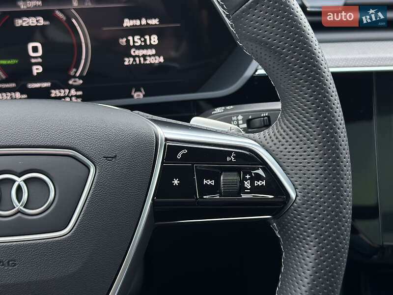 Позашляховик / Кросовер Audi e-tron S Sportback 2022 в Луцьку