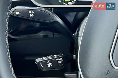 Внедорожник / Кроссовер Audi e-tron S Sportback 2022 в 
