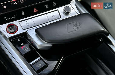 Внедорожник / Кроссовер Audi e-tron S Sportback 2022 в 