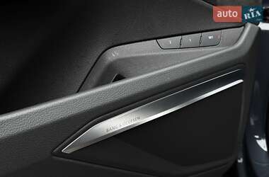 Позашляховик / Кросовер Audi e-tron S Sportback 2021 в 