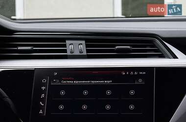 Позашляховик / Кросовер Audi e-tron S Sportback 2021 в 