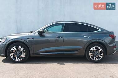 Внедорожник / Кроссовер Audi e-tron S Sportback 2020 в 