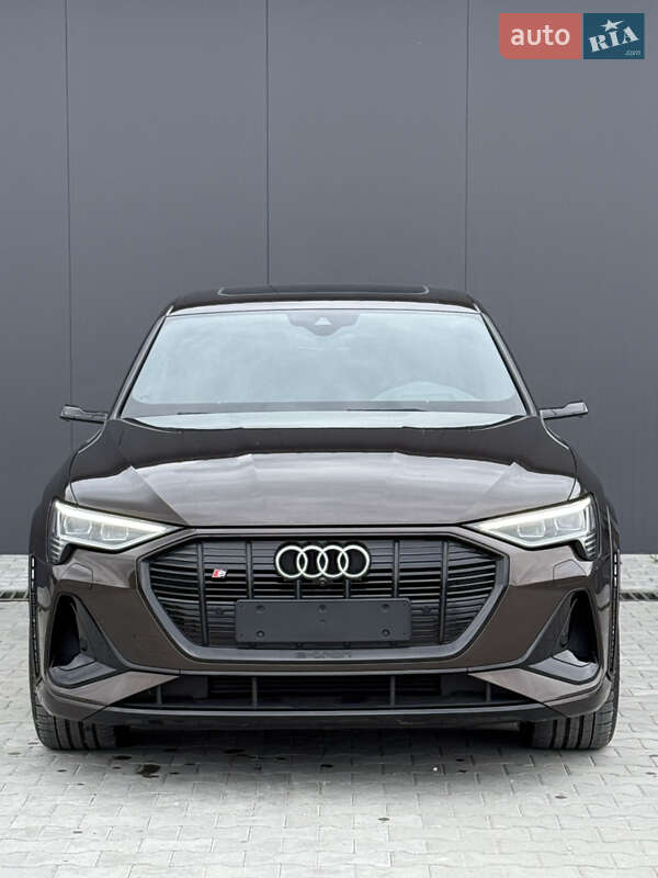 Позашляховик / Кросовер Audi e-tron S Sportback 2021 в Тернополі