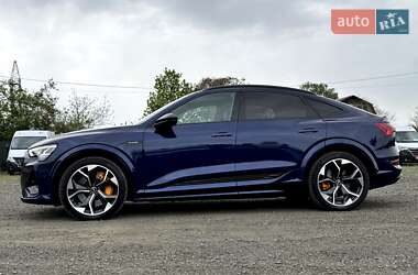 Позашляховик / Кросовер Audi e-tron S Sportback 2021 в 
