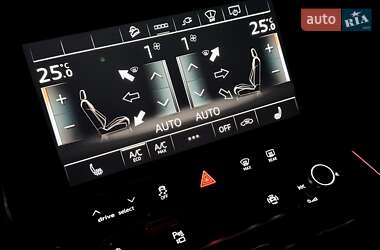 Позашляховик / Кросовер Audi e-tron S Sportback 2021 в 