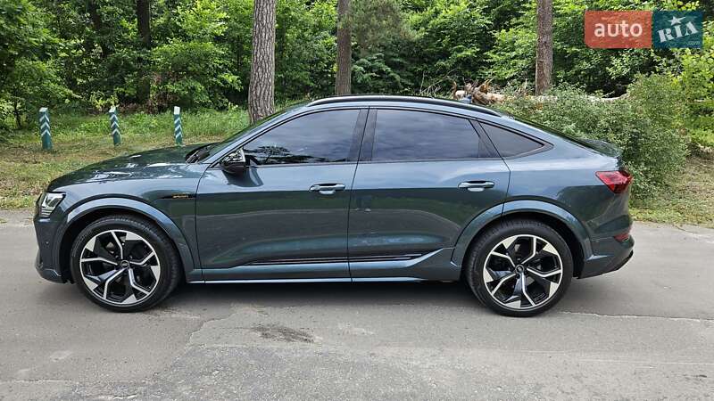 Внедорожник / Кроссовер Audi e-tron S Sportback 2022 в Киеве